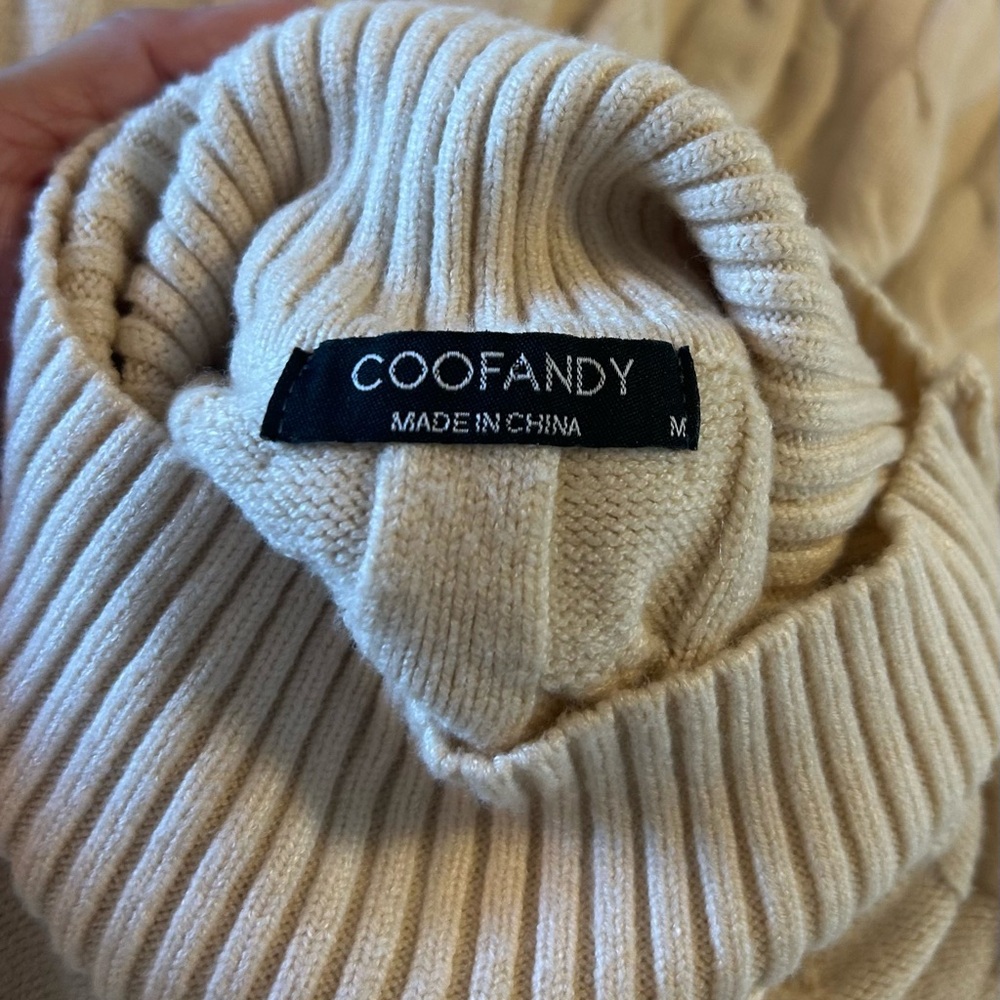 Coofandy Cream Cable Knit Sweater, T-Neck, Sz M - Picture 9 of 11
